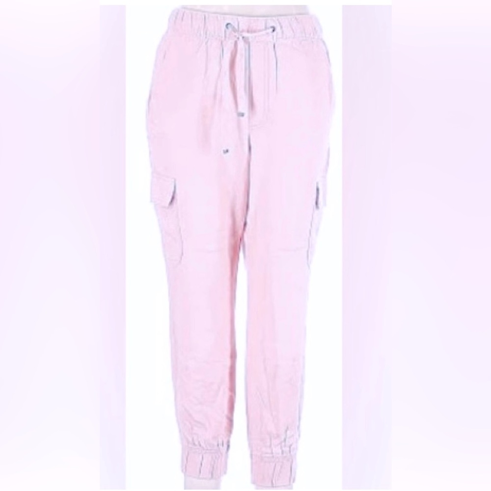 NWOT Woman St John’s Bay Pink Cargo Jogger Style Pants With Drawstring